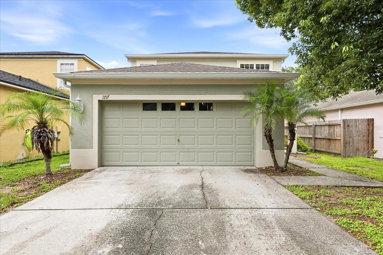 1717 Mosaic Forest Dr., Seffner, FL 33584