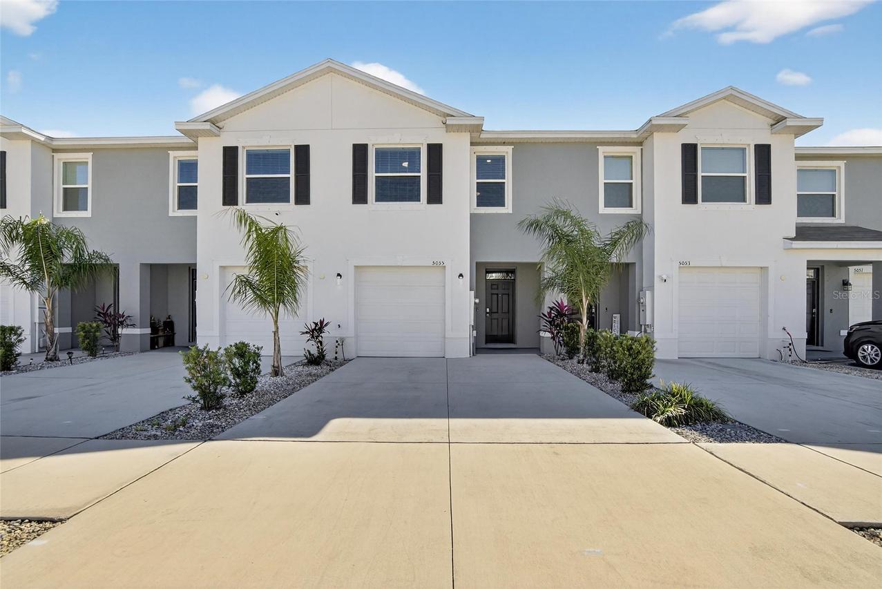 5055 Captain Davis Dr., Wimauma, FL 33598