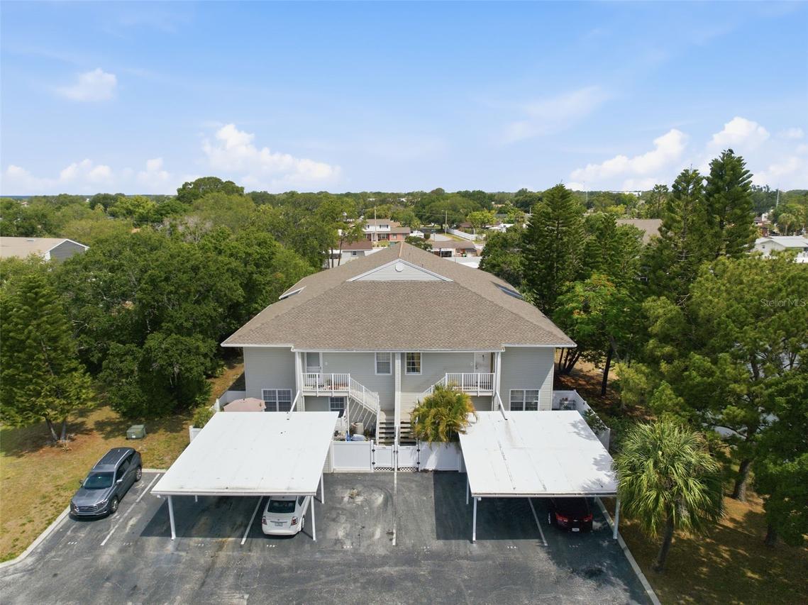 8350 Savannah Trace Cir. #305, Tampa, FL 33615