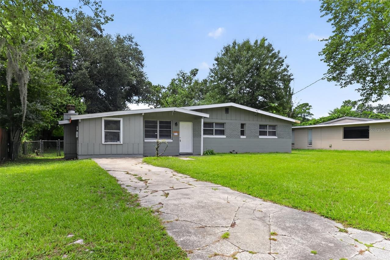 6728 Peter Rabbit Dr., Jacksonville, FL 32210