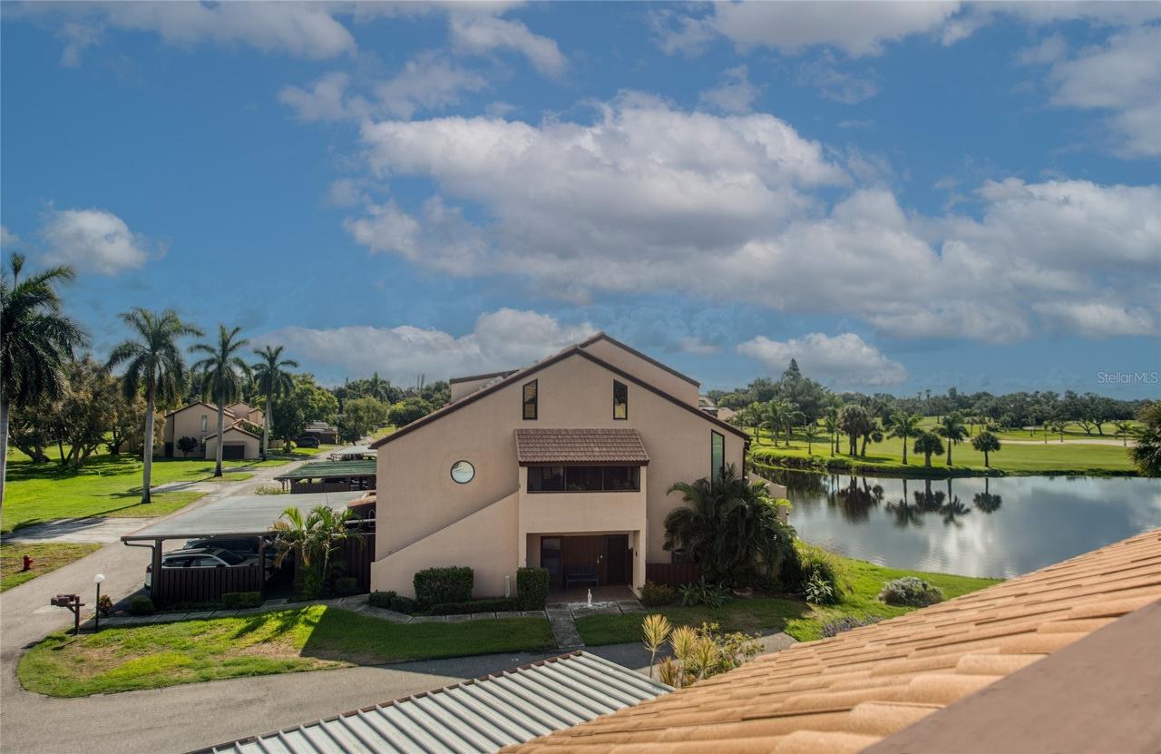 1328 Pelican Creek Crossing #D, St Petersburg, FL 33707