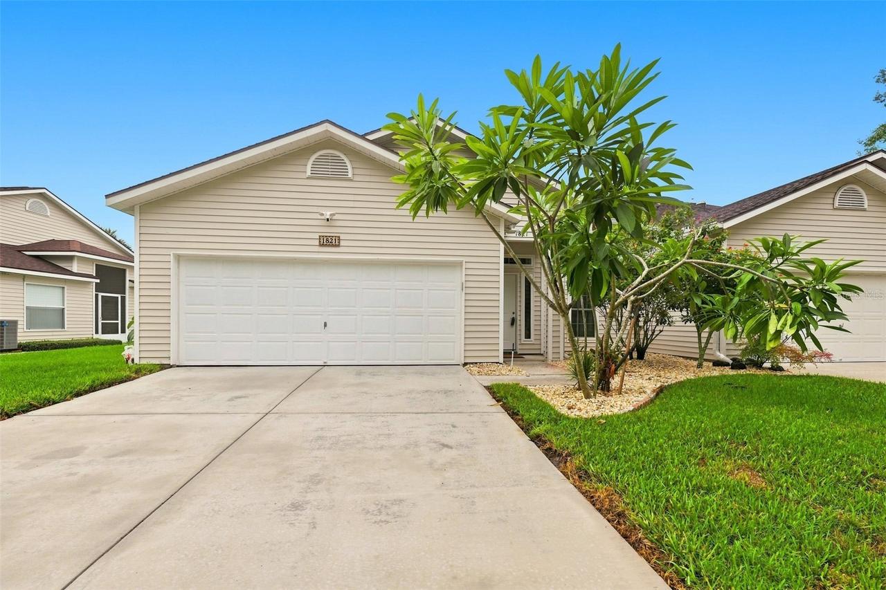 1821 Lake Heron Dr., Lutz, FL 33549