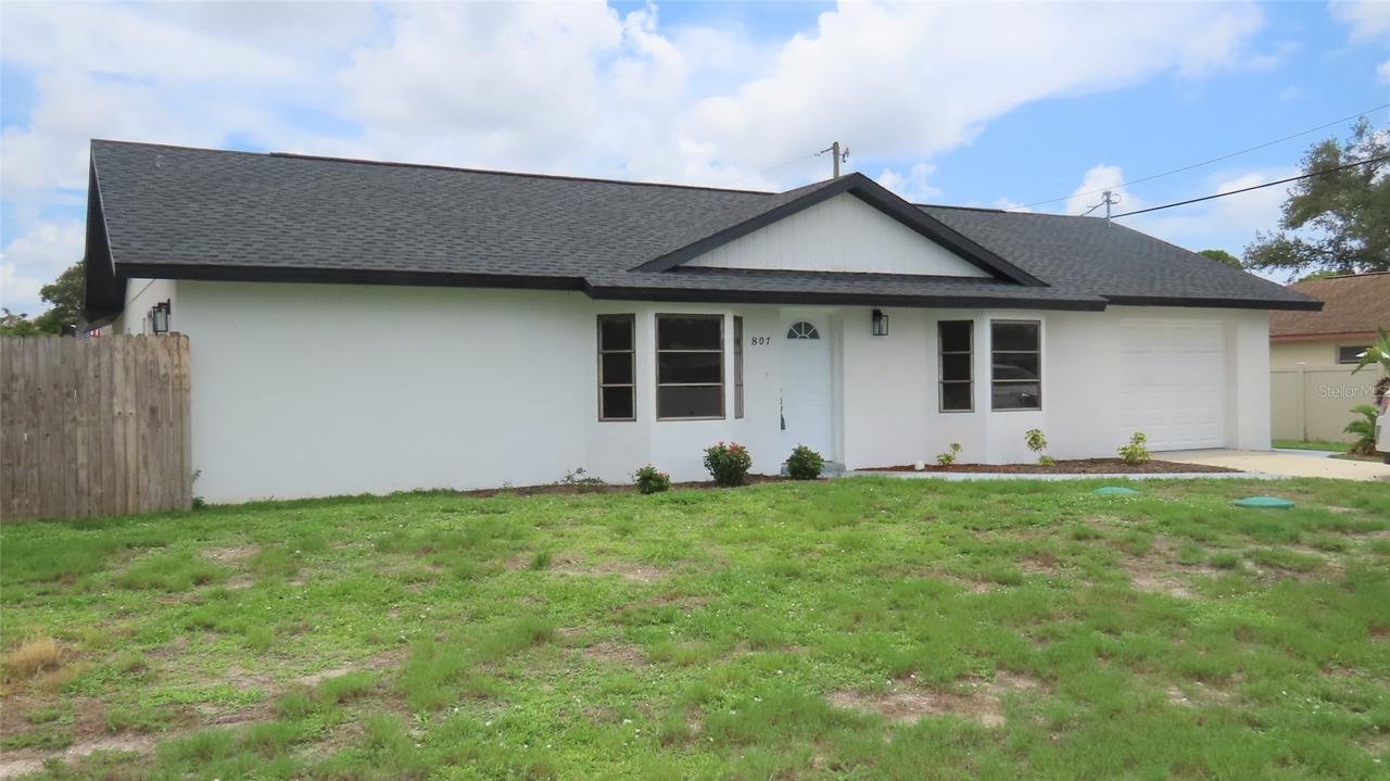 807 Nectar Rd., Venice, FL 34293