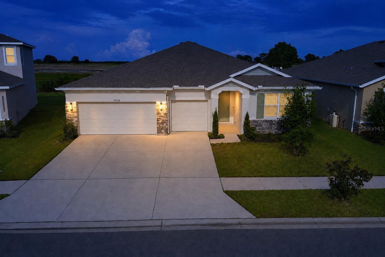 10345 Bridgegate Heights Loop, San Antonio, FL 33576