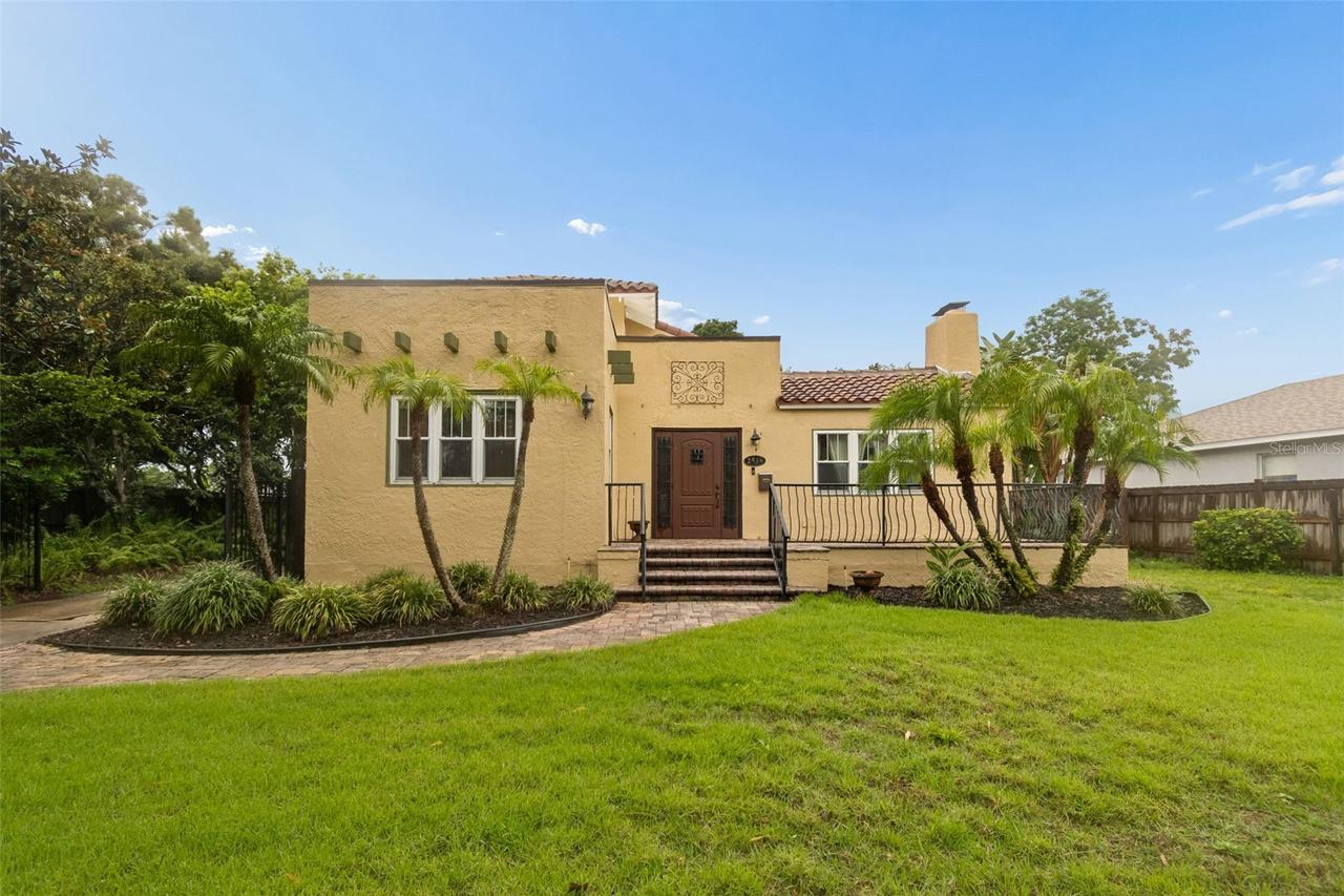 2518 Granada Cir., St Petersburg, FL 33712