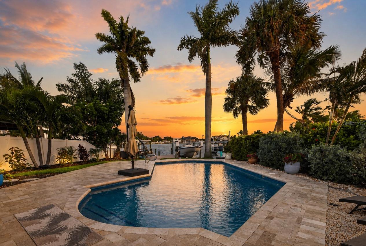 8009 13th Ave., St Petersburg, FL 33707