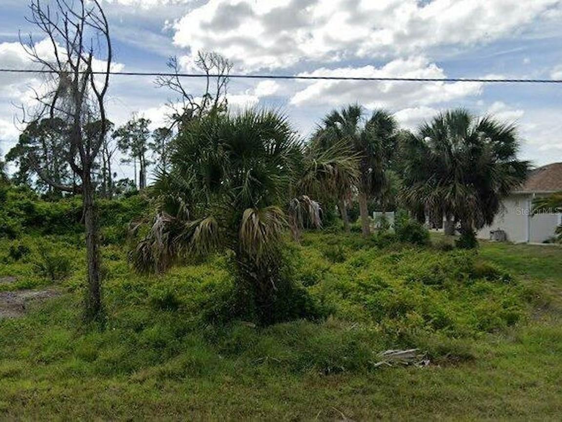 6611 David Blvd., Port Charlotte, FL 33981