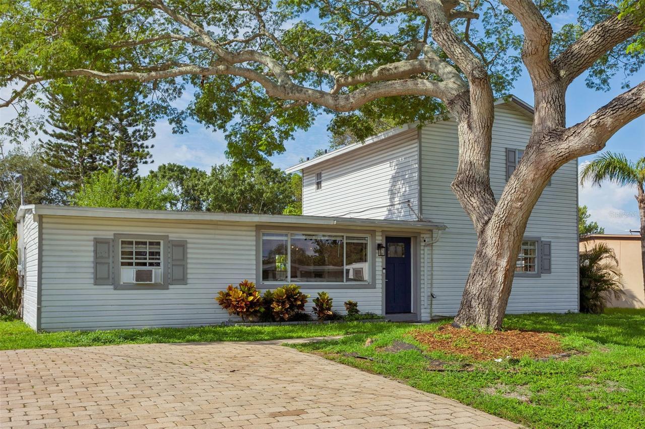 4012 W Fairview Heights, Tampa, FL 33616