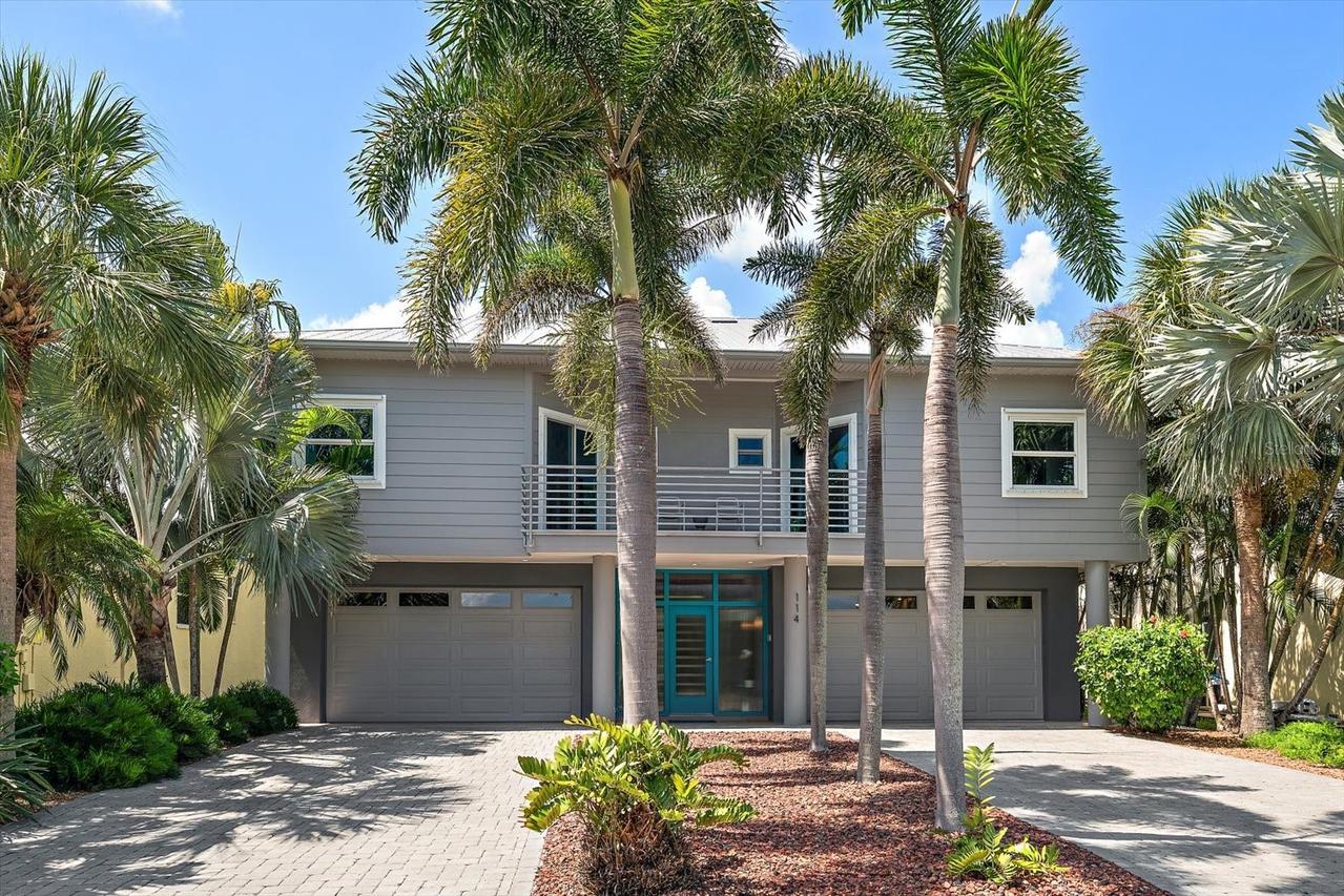 114 13th St., Belleair Beach, FL 33786