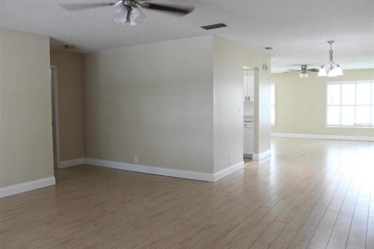 9045 40th St., Pinellas Park, FL 33782
