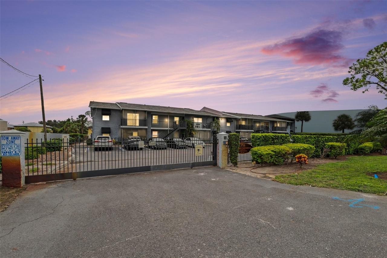 3711 W Iowa Ave #115, Tampa, FL 33611