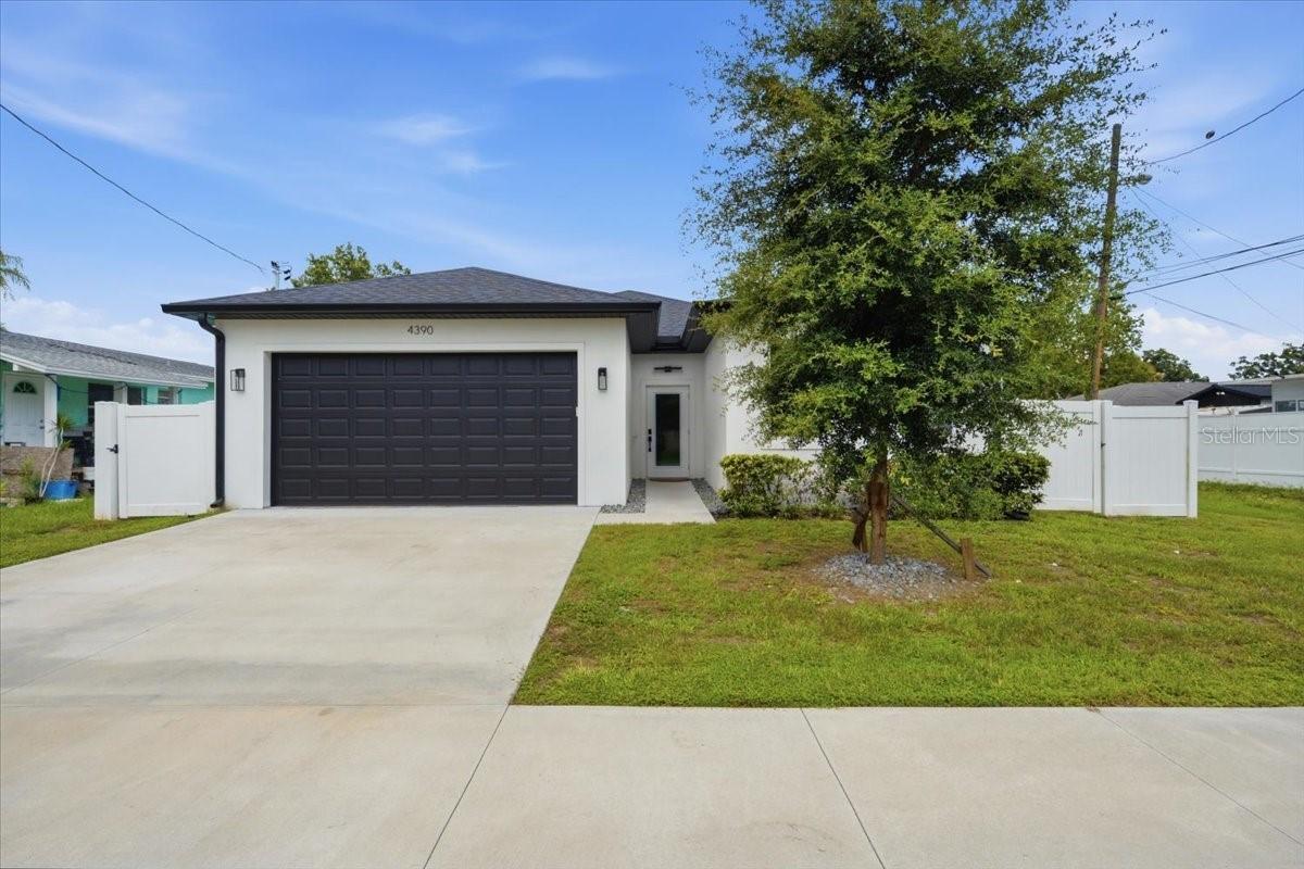 4390 44th St., St Petersburg, FL 33714