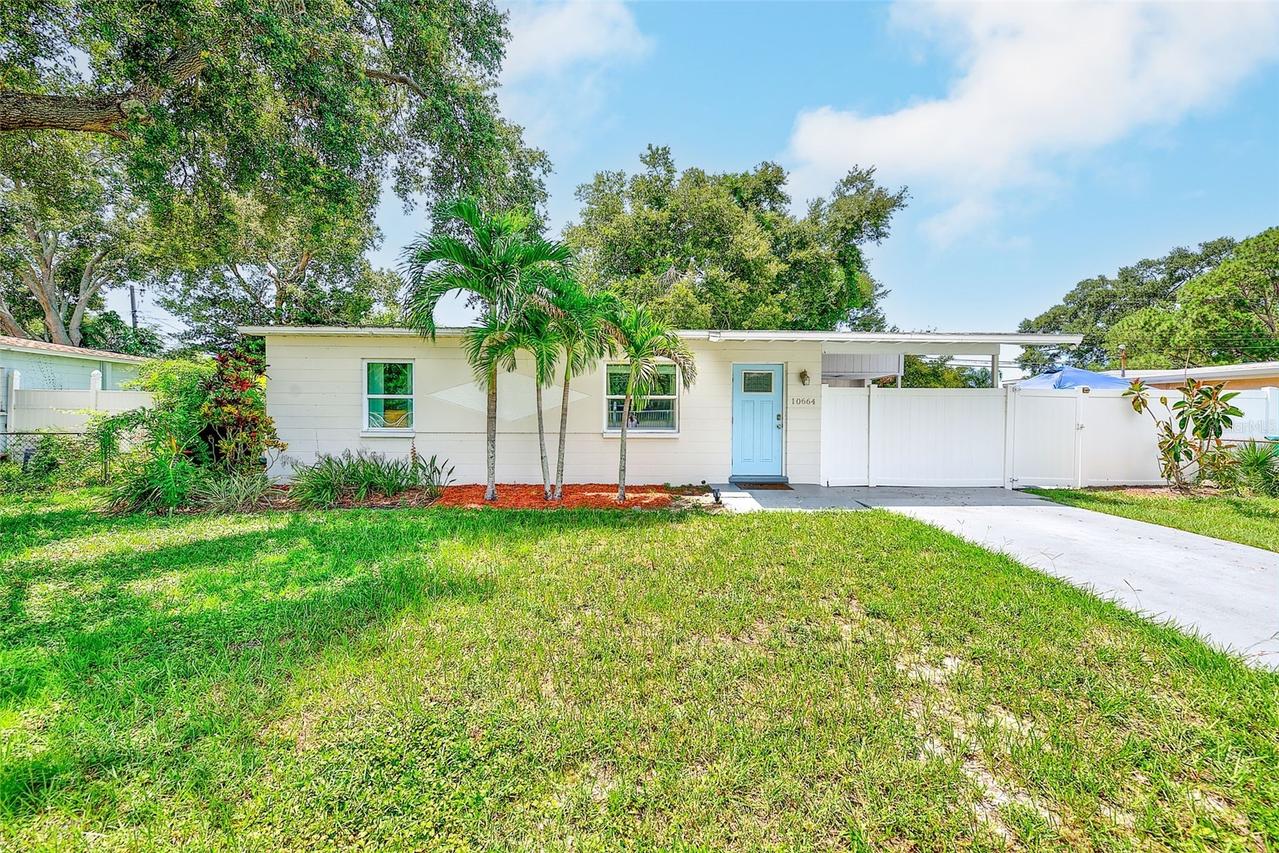10664 Starkey Rd., Seminole, FL 33777