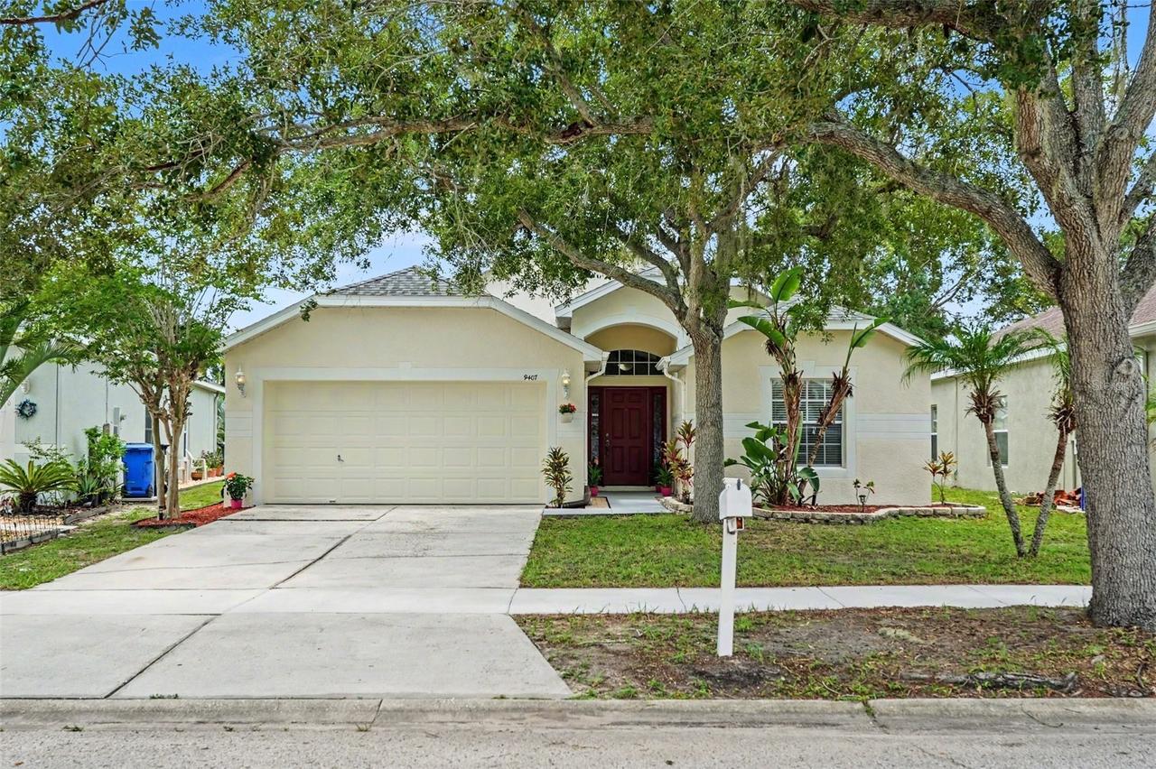9407 Cypress Harbor Drive, Gibsonton, FL 33534