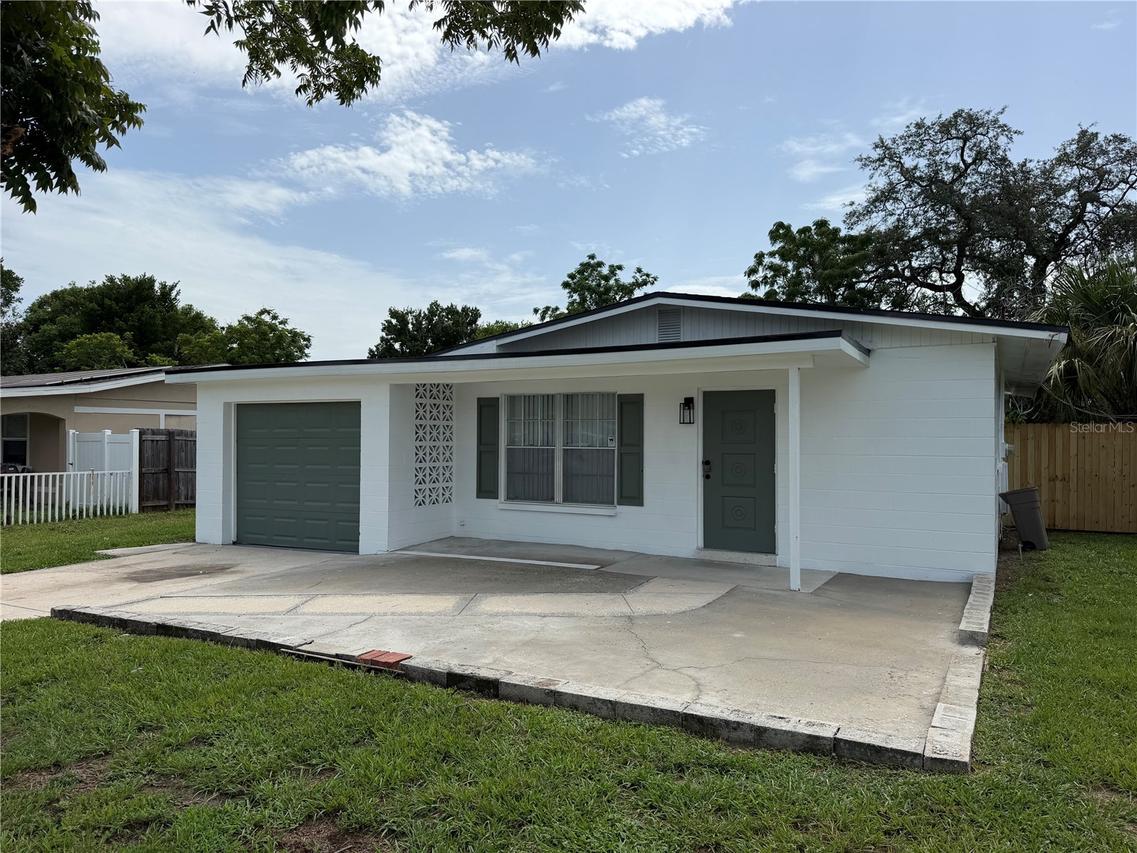 10909 N 14th St., Tampa, FL 33612