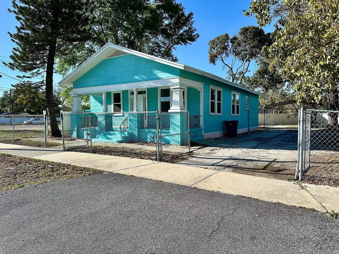 1504 E 33rd Ave., Tampa, FL 33610