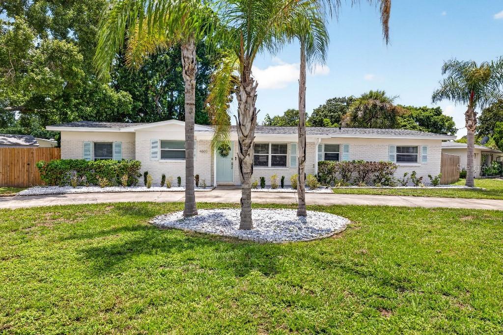 4601 S Clark Ave., Tampa, FL 33611