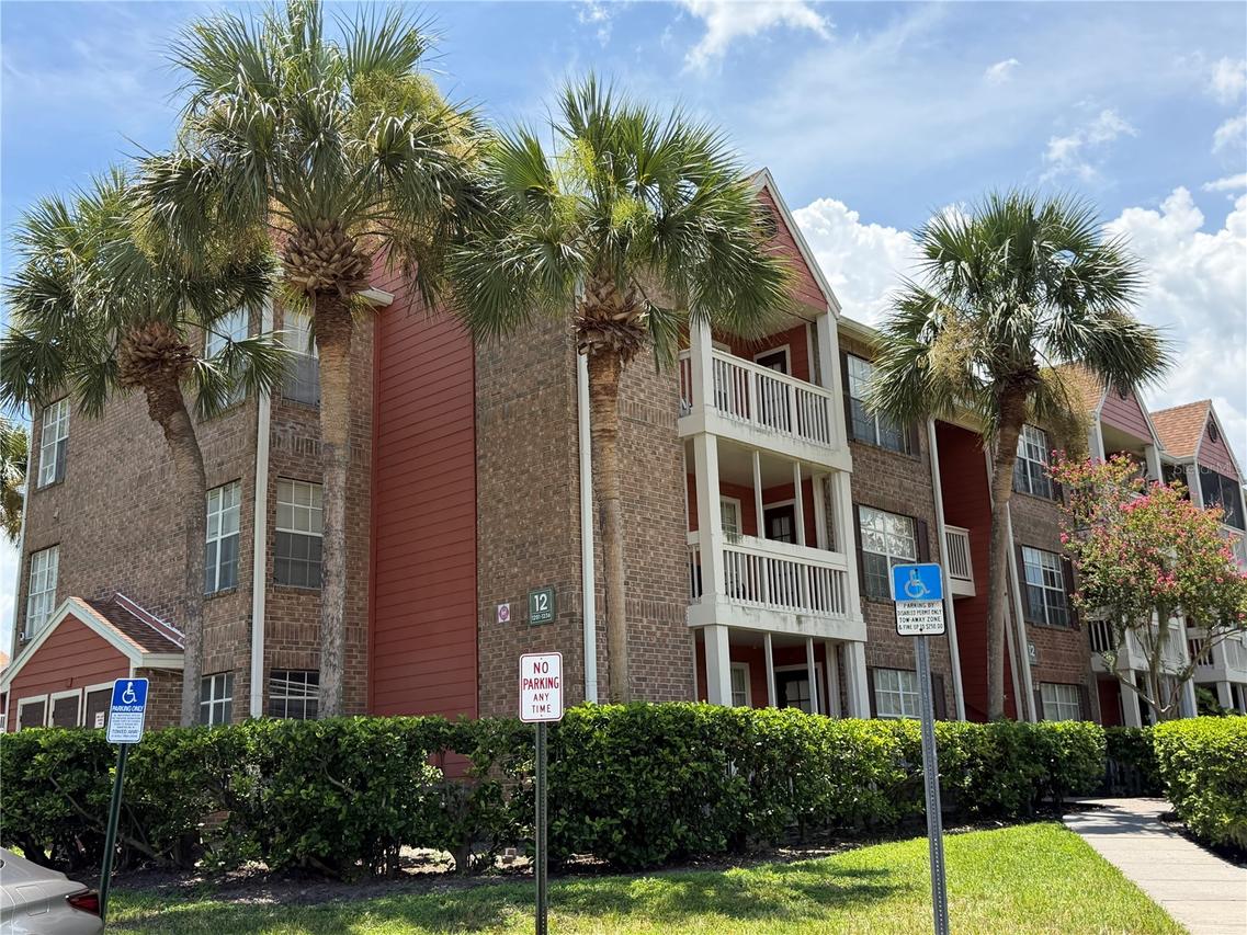 10200 Gandy Blvd. #1235, St Petersburg, FL 33702