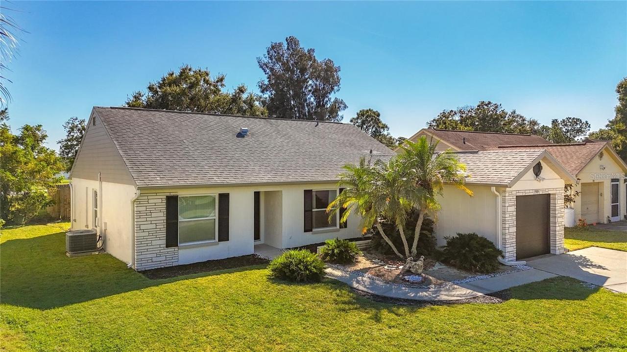 1909 Castle Bay Ct., Oldsmar, FL 34677