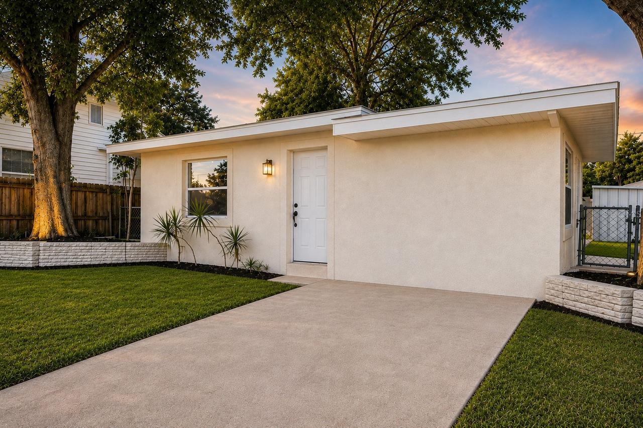 5532 6th Ave., St Petersburg, FL 33710