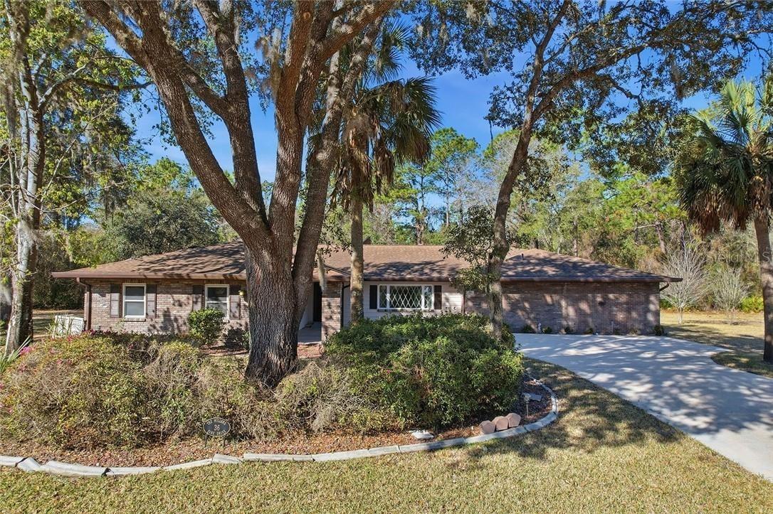 36 Pine Dr., Homosassa, FL 34446