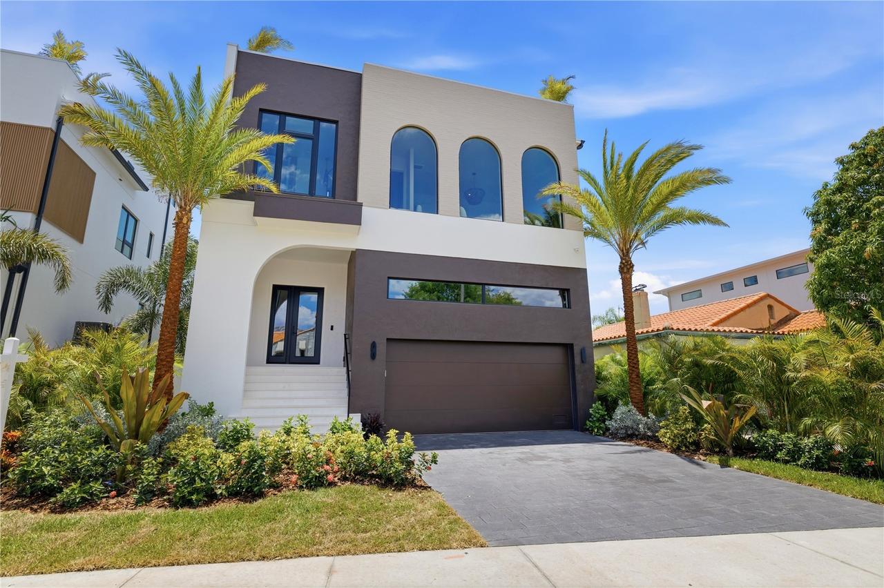 128 Adriatic Ave., Tampa, FL 33606