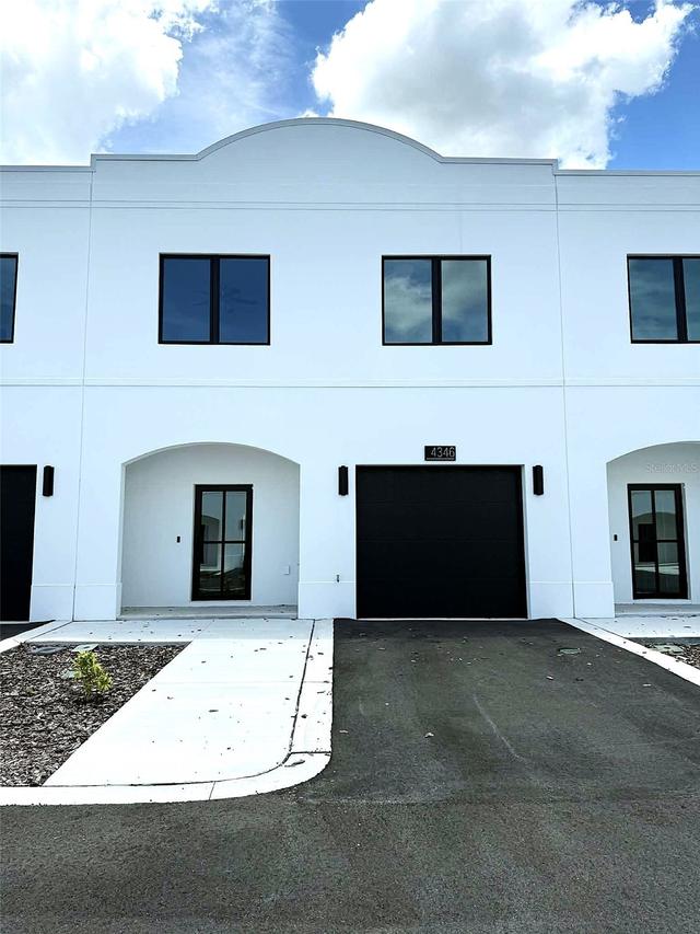4346 Cambio Gardens Ct., Tampa, FL 33610