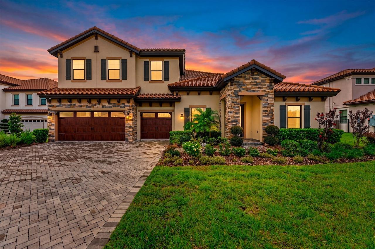 10370 Meadowrun Dr., Lithia, FL 33547