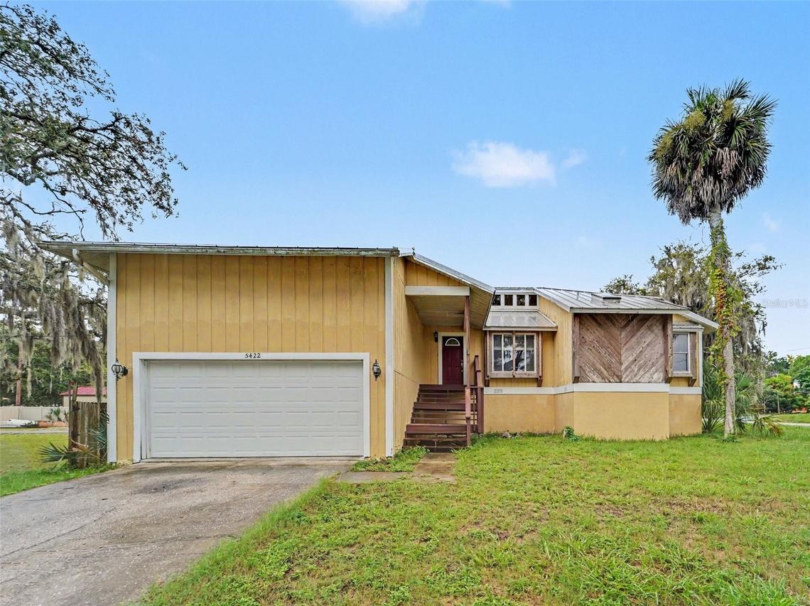 5422 Foley Sq., New Port Richey, FL 34652