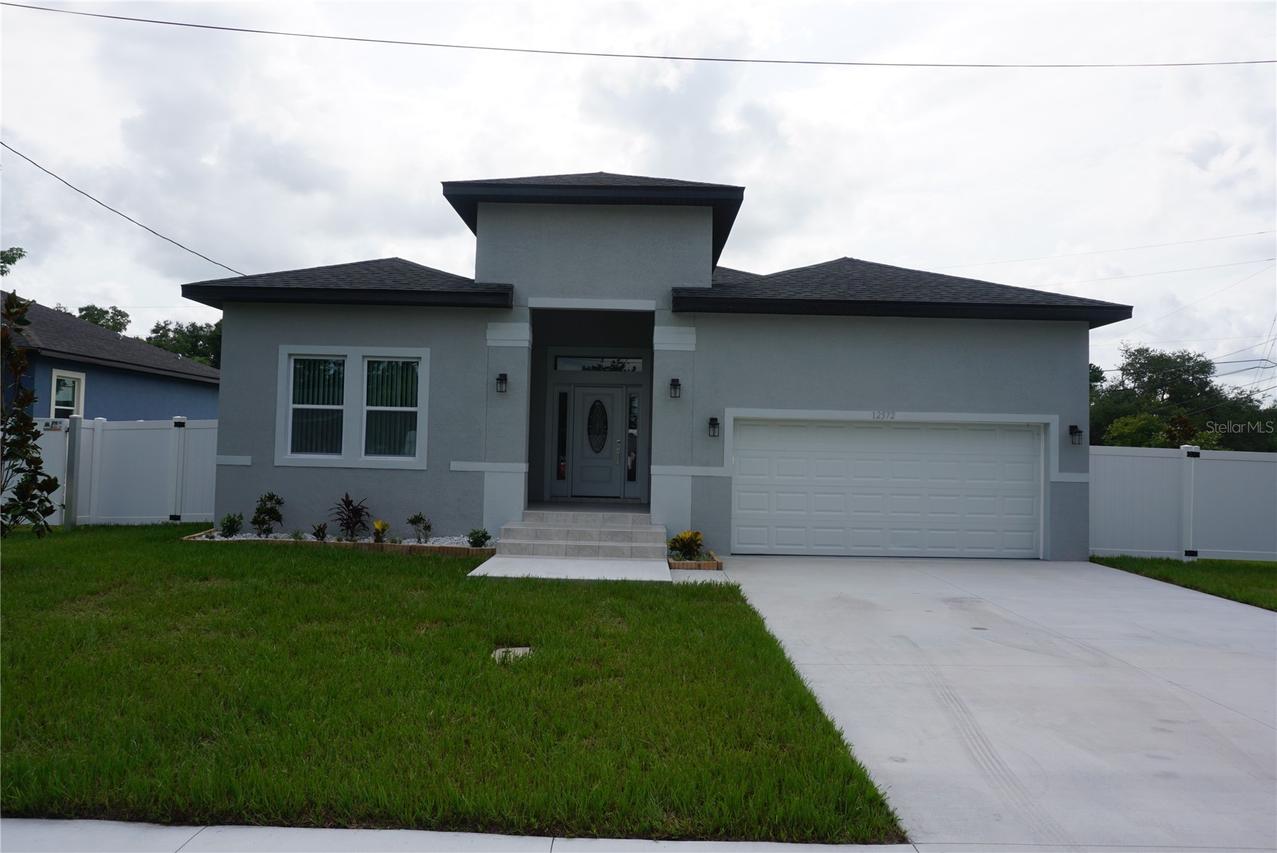 12572 Tree St., Largo, FL 33773