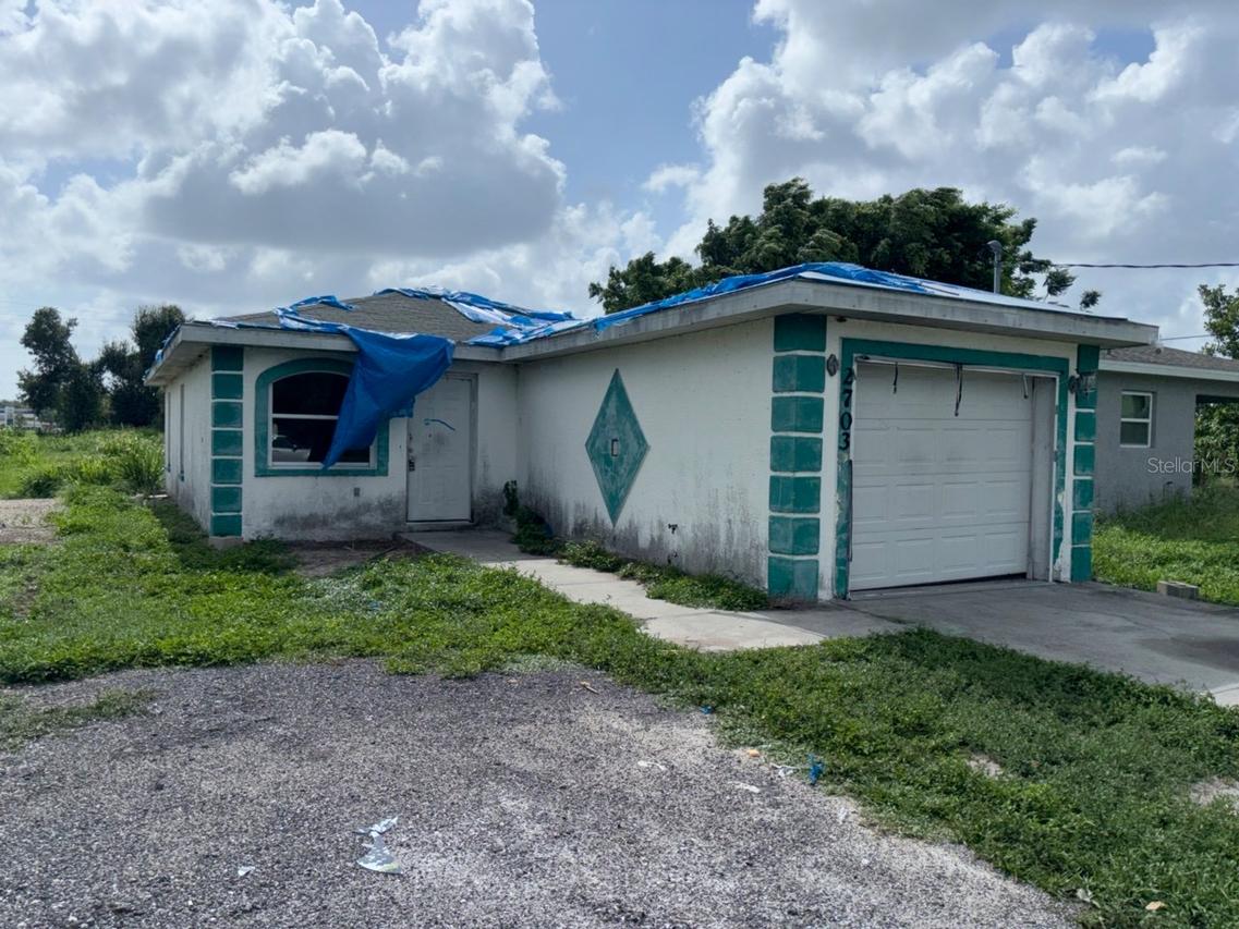 2703 1st Ave., Palmetto, FL 34221