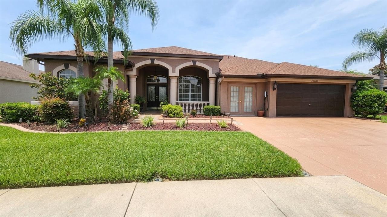 22523 Willow Lakes Dr., Lutz, FL 33549