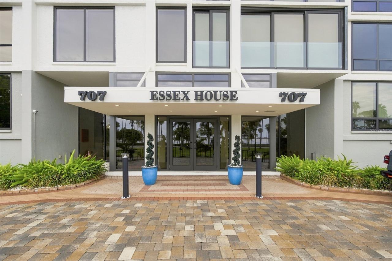 707 S Gulfstream Ave. #207, Sarasota, FL 34236