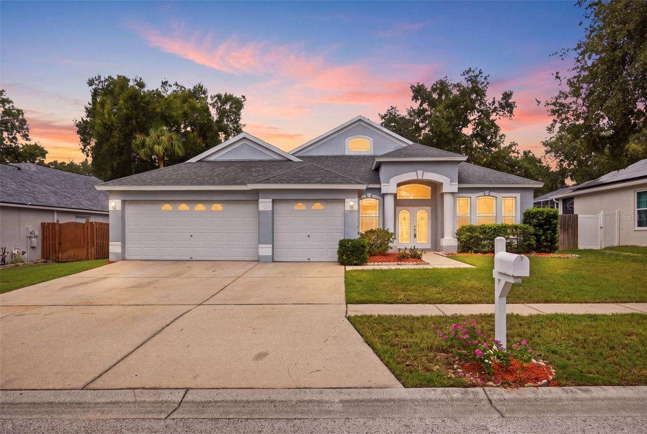4634 River Overlook Dr., Valrico, FL 33596