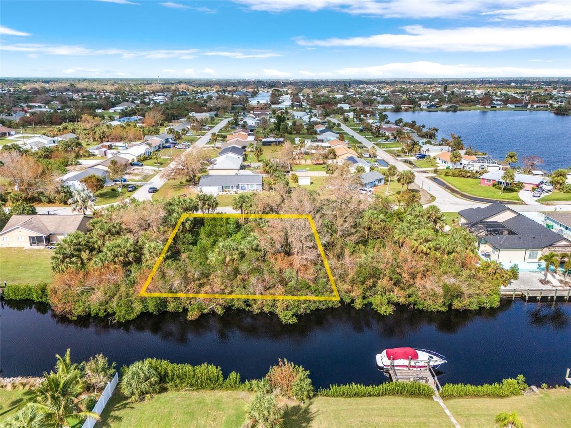18786 Ashcroft Cir., Port Charlotte, FL 33948