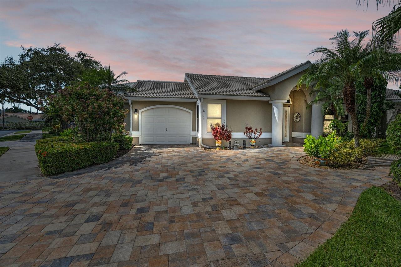 511 Haverhill Ln., Safety Harbor, FL 34695