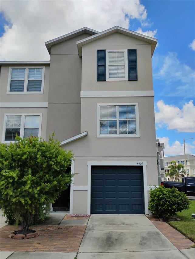 4405 Tuscan Loon Dr., Tampa, FL 33619