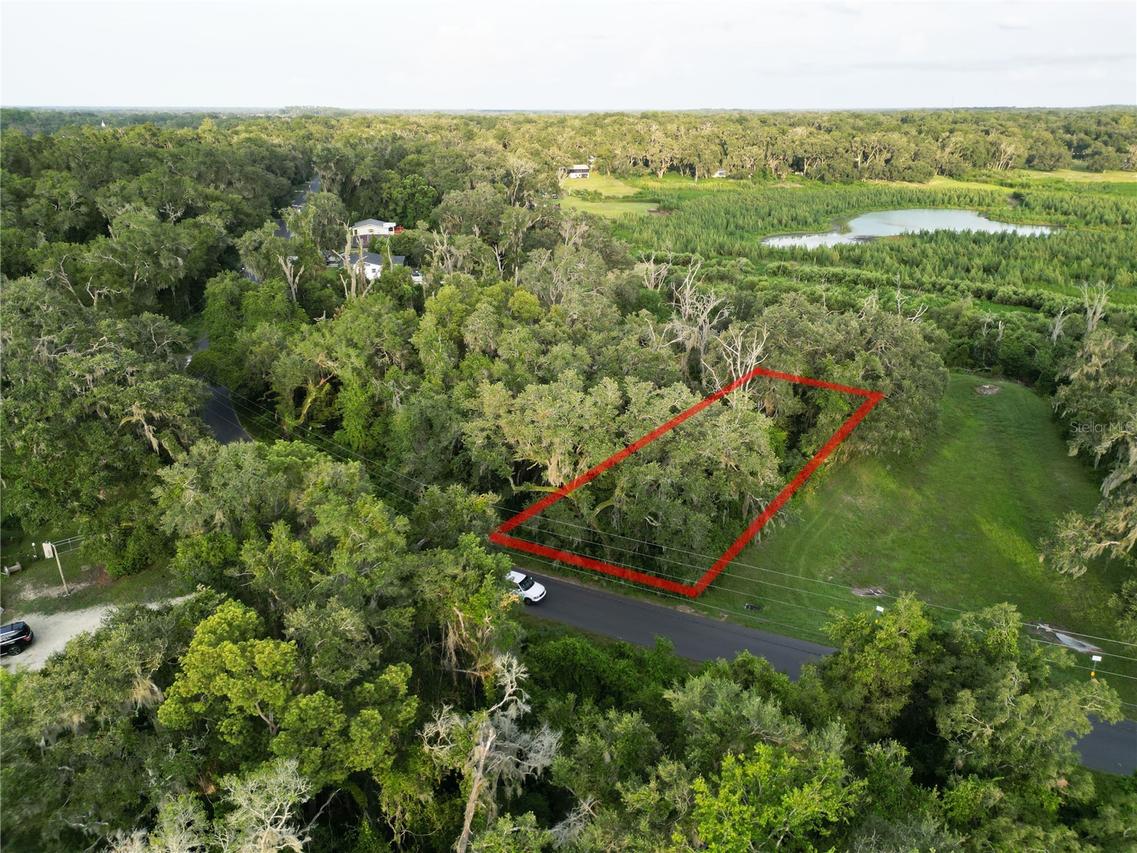 3418 E Perry St., Inverness, FL 34453