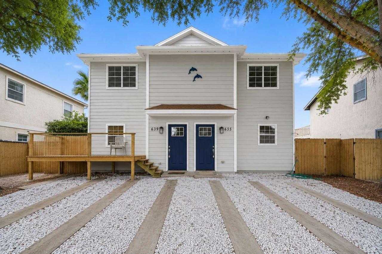 635 6th Ave., Jacksonville Beach, FL 32250