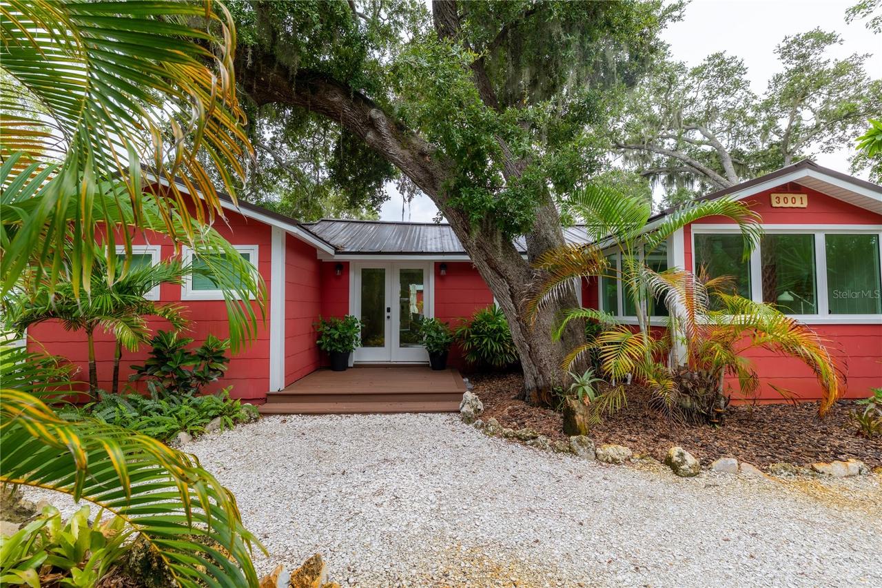 3001 51st St., Gulfport, FL 33707