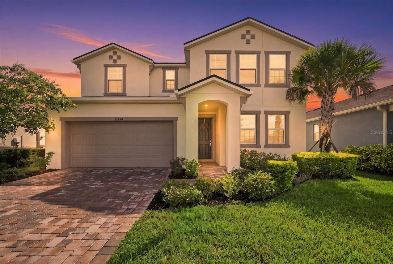 19780 Blue Pond Dr., Lutz, FL 33558