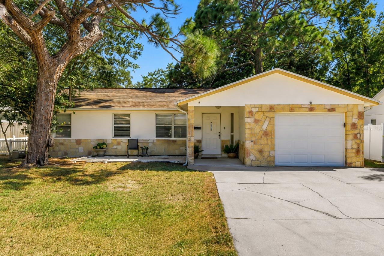 518 62nd Ave., St Petersburg, FL 33702