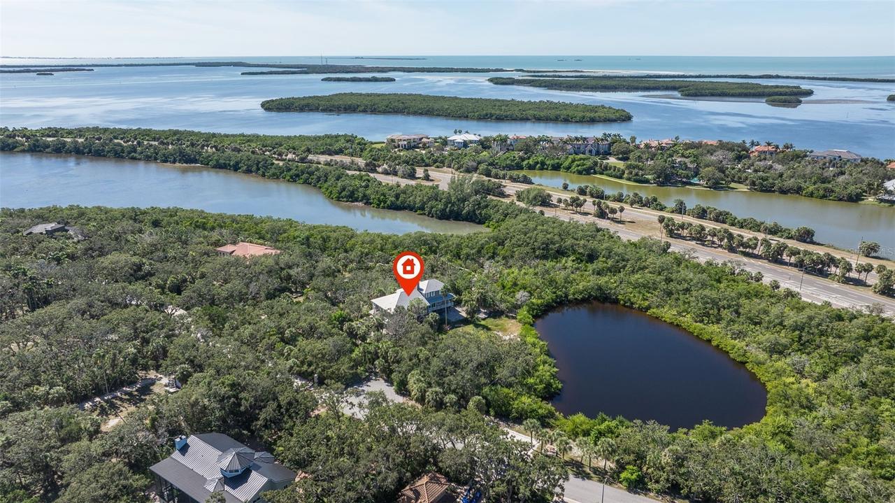 2000 Bayview Dr., Tierra Verde, FL 33715