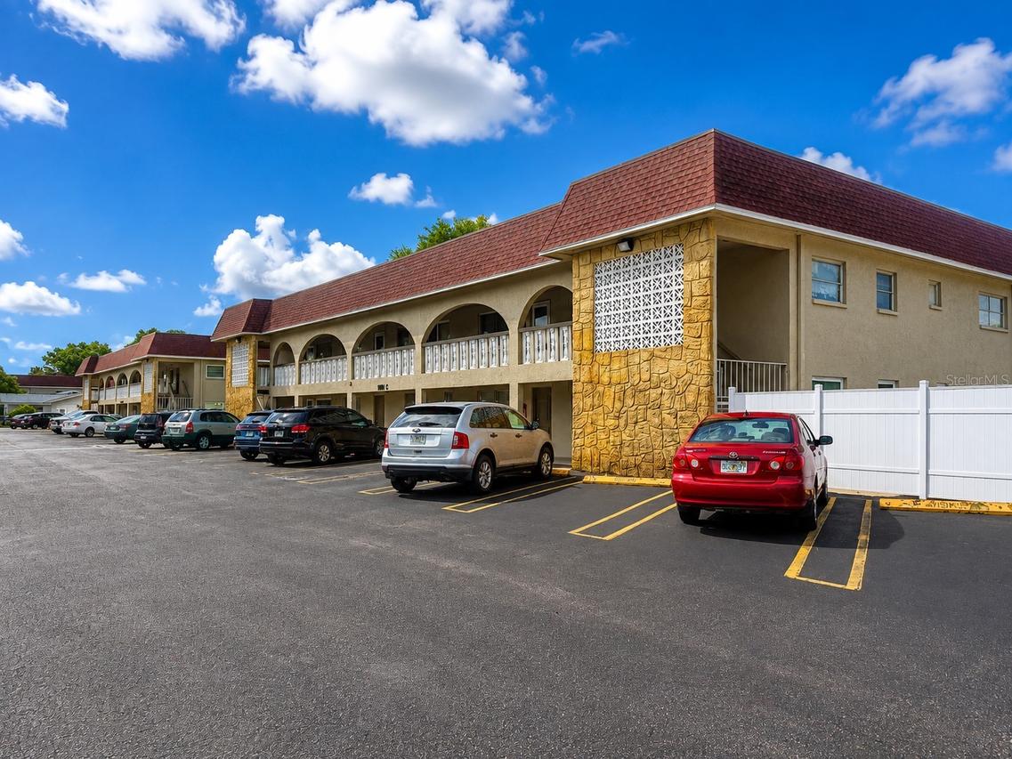 6044 22nd Ave. #2, St Petersburg, FL 33710
