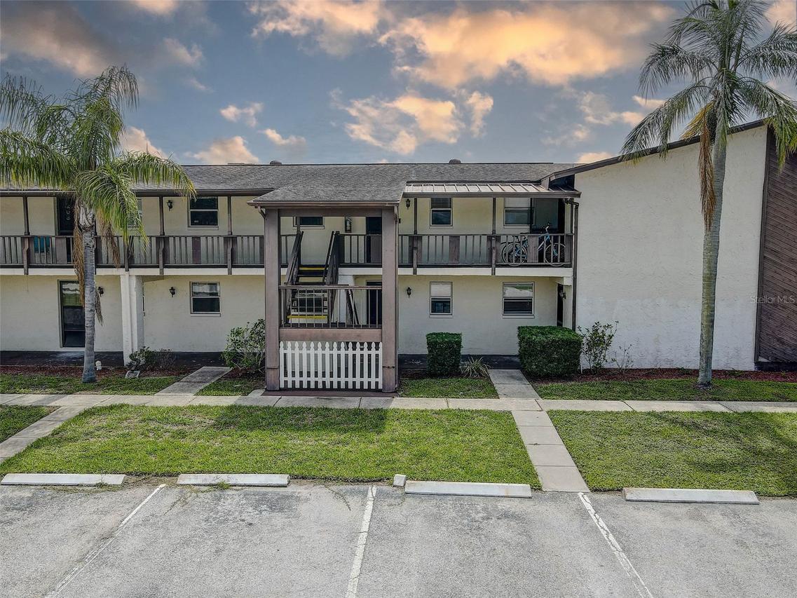 8440 Old Post Rd. #104, Port Richey, FL 34668