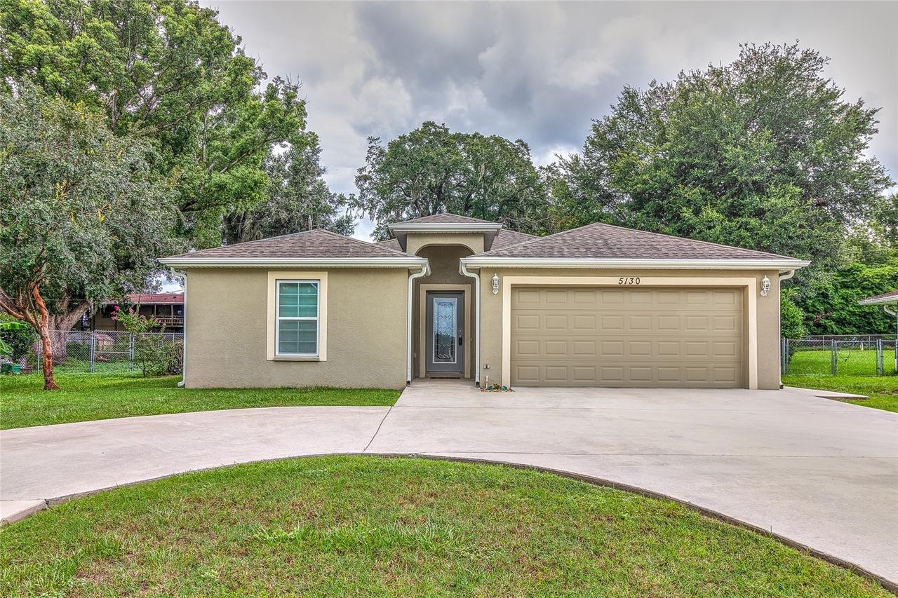 5130 20th St., Zephyrhills, FL 33542