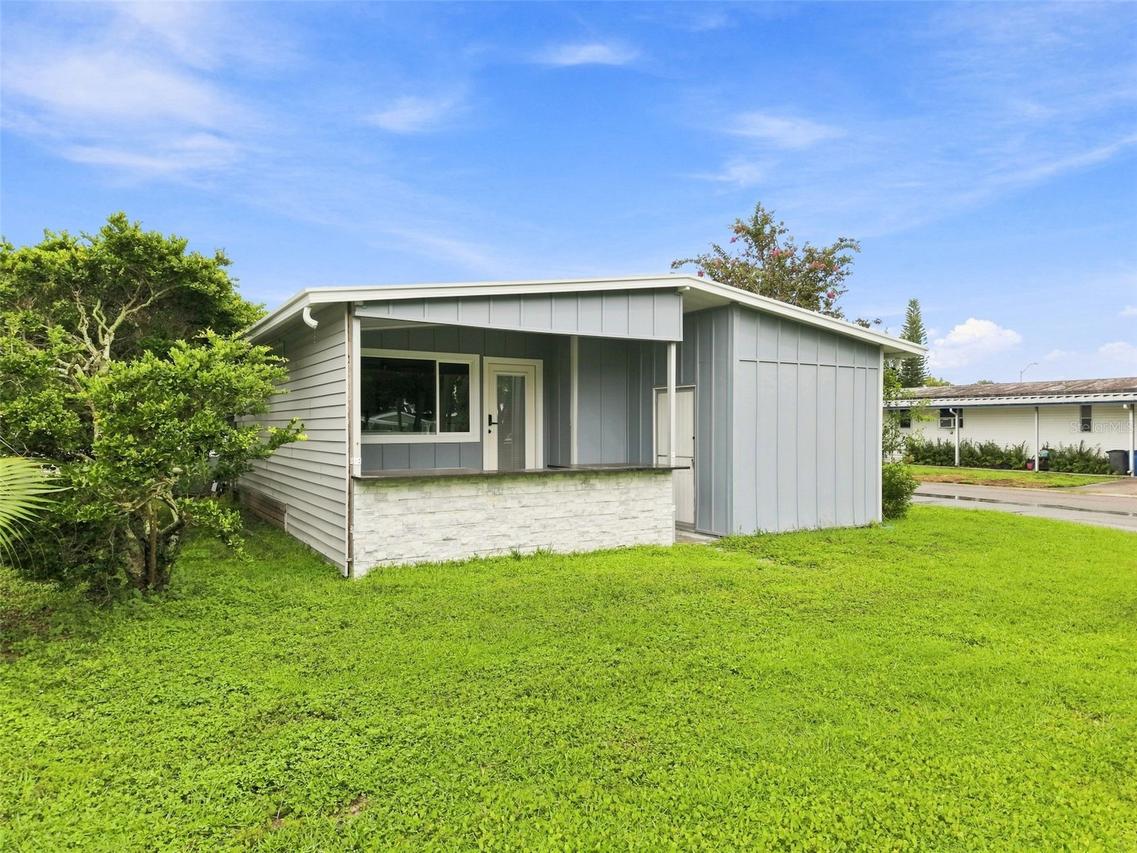 163 Dolphin Dr., Oldsmar, FL 34677