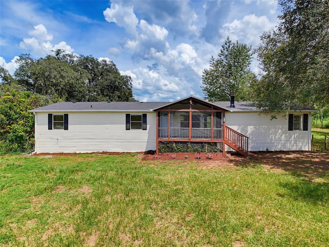 11106 Fernway Ln., Dade City, FL 33525