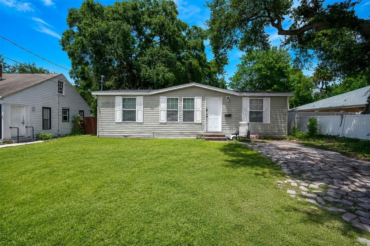 791 35th Ave., St Petersburg, FL 33705