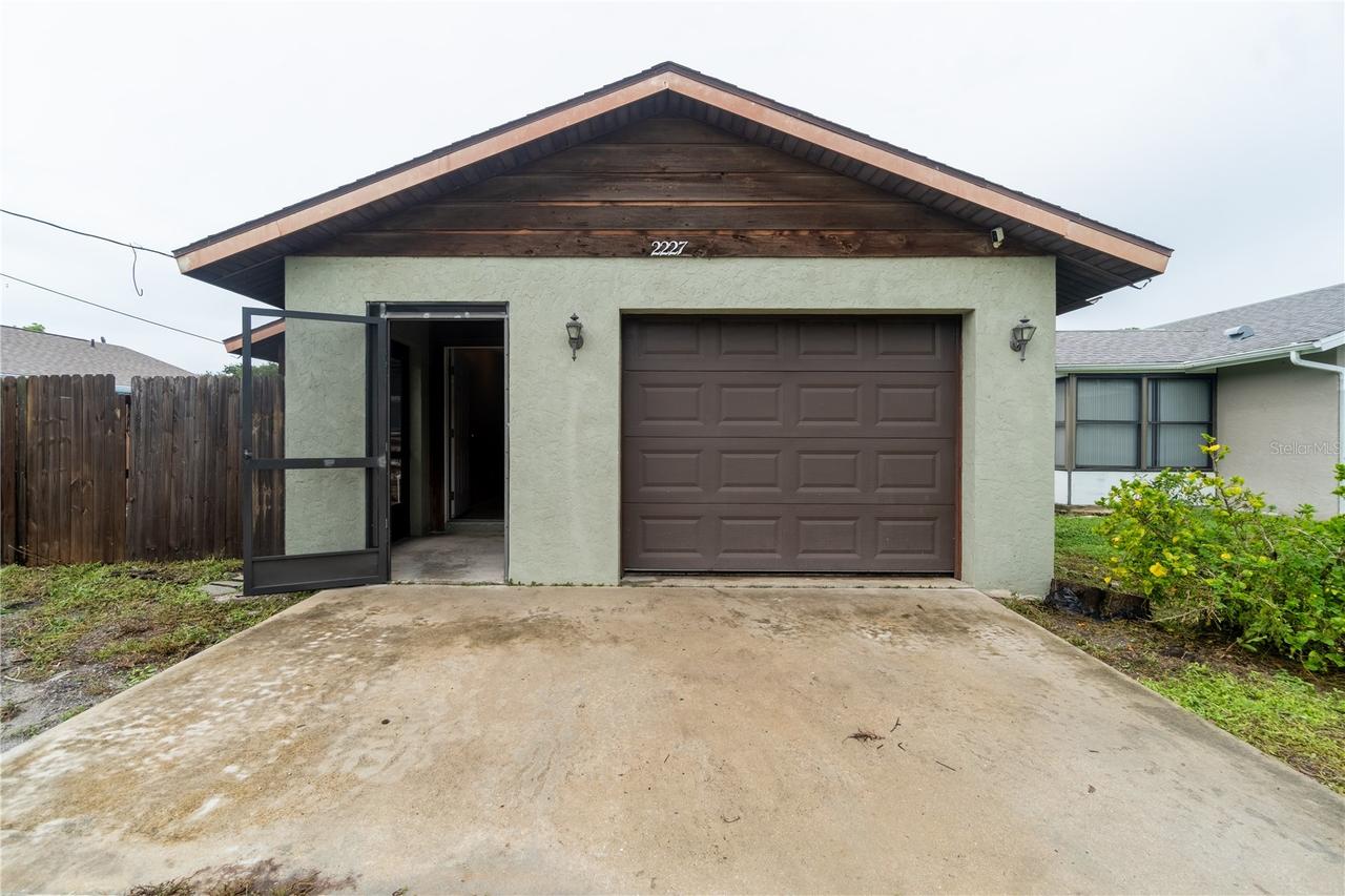 2227 Benson St., Sarasota, FL 34231